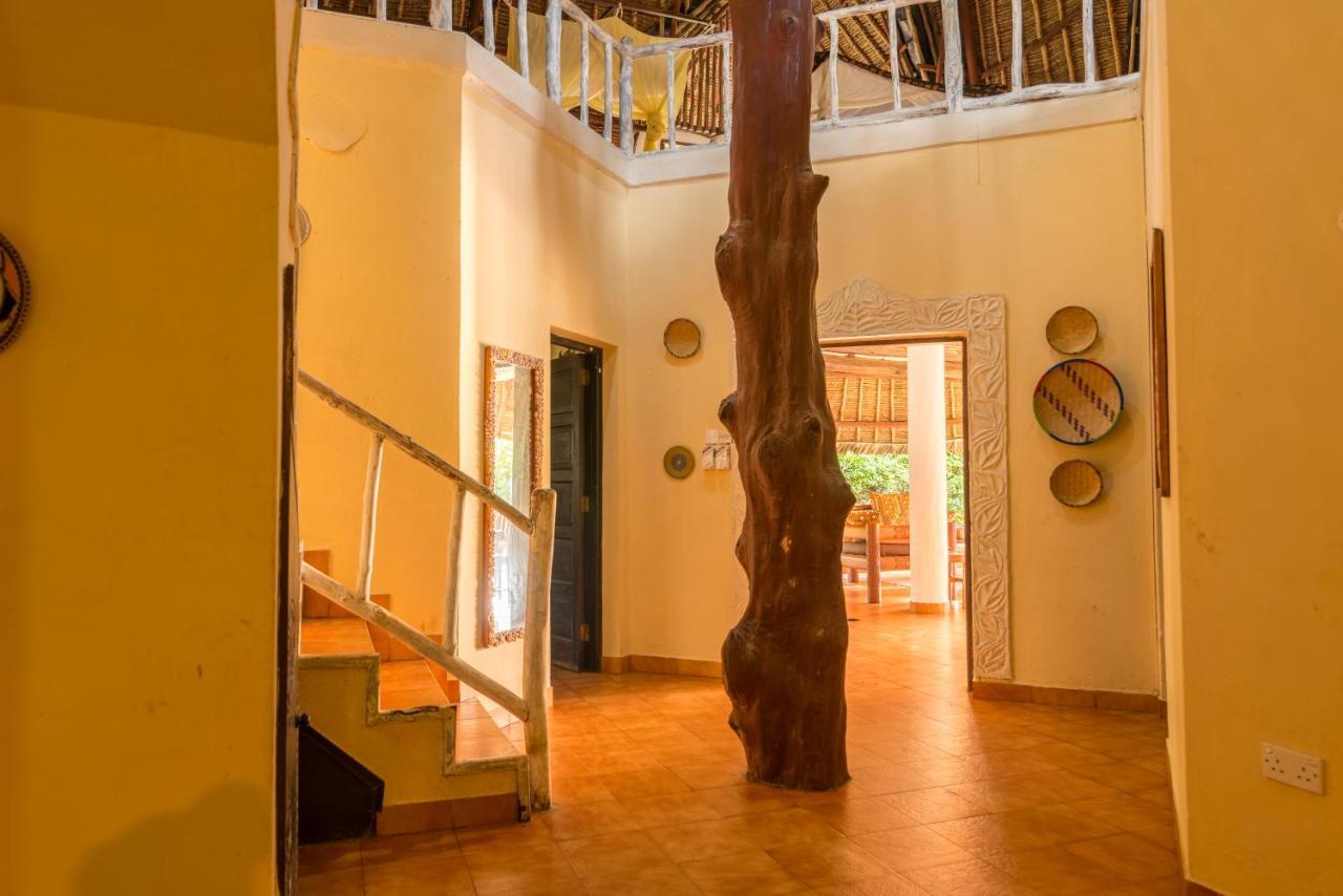 Upani In Diani Bed & Breakfast Diani Beach Luaran gambar