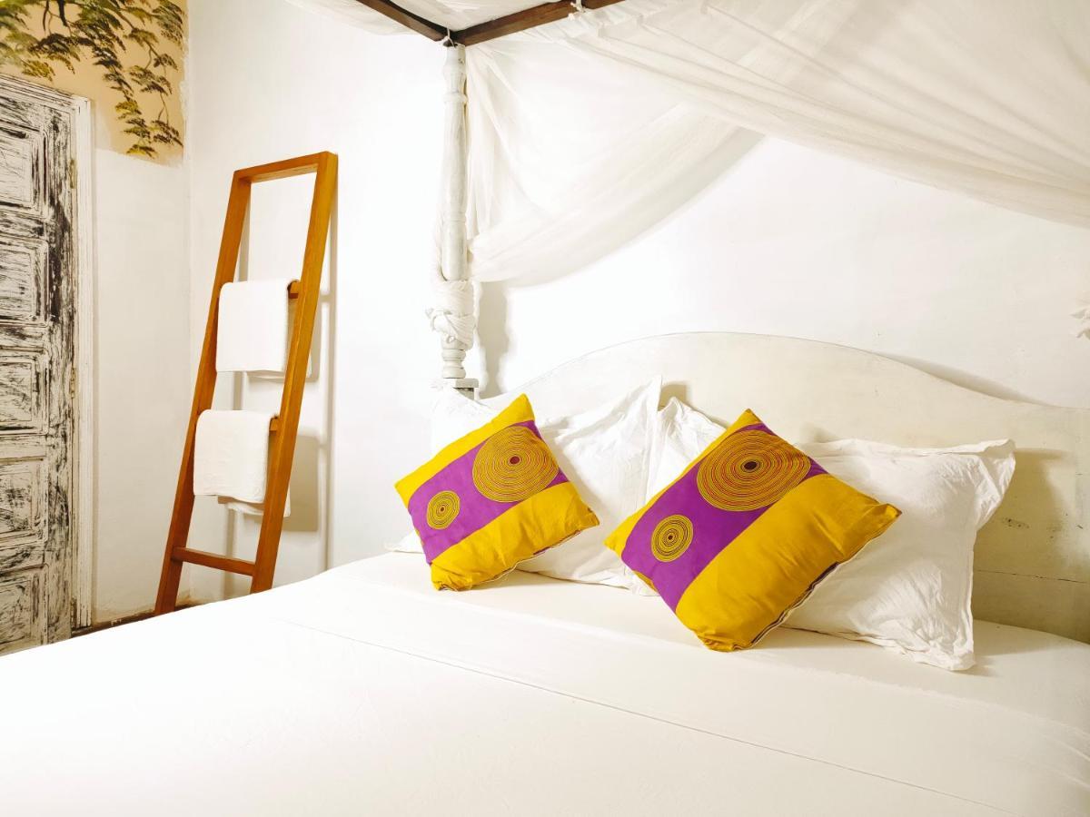 Upani In Diani Bed & Breakfast Diani Beach Luaran gambar