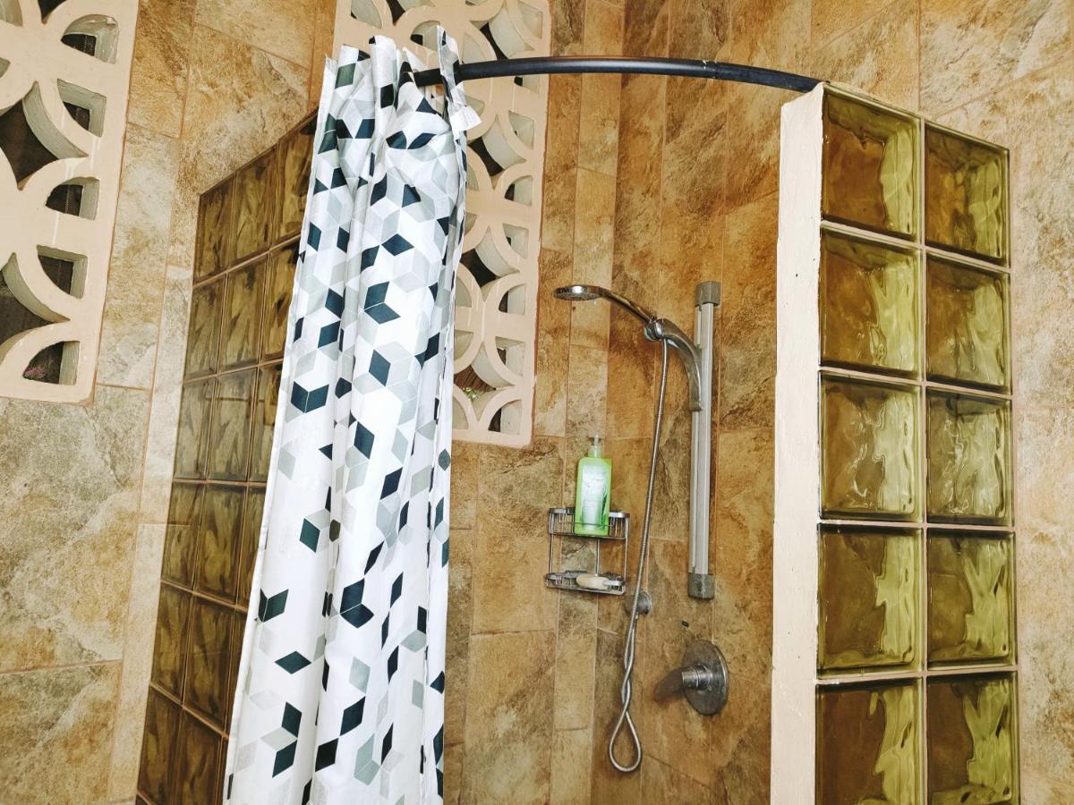 Upani In Diani Bed & Breakfast Diani Beach Luaran gambar