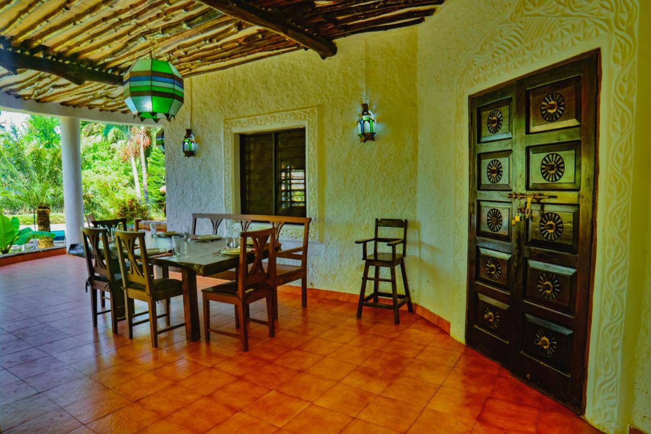 Upani In Diani Bed & Breakfast Diani Beach Luaran gambar